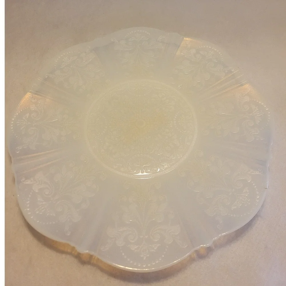 Vtg Victorian Petalware Plate 11